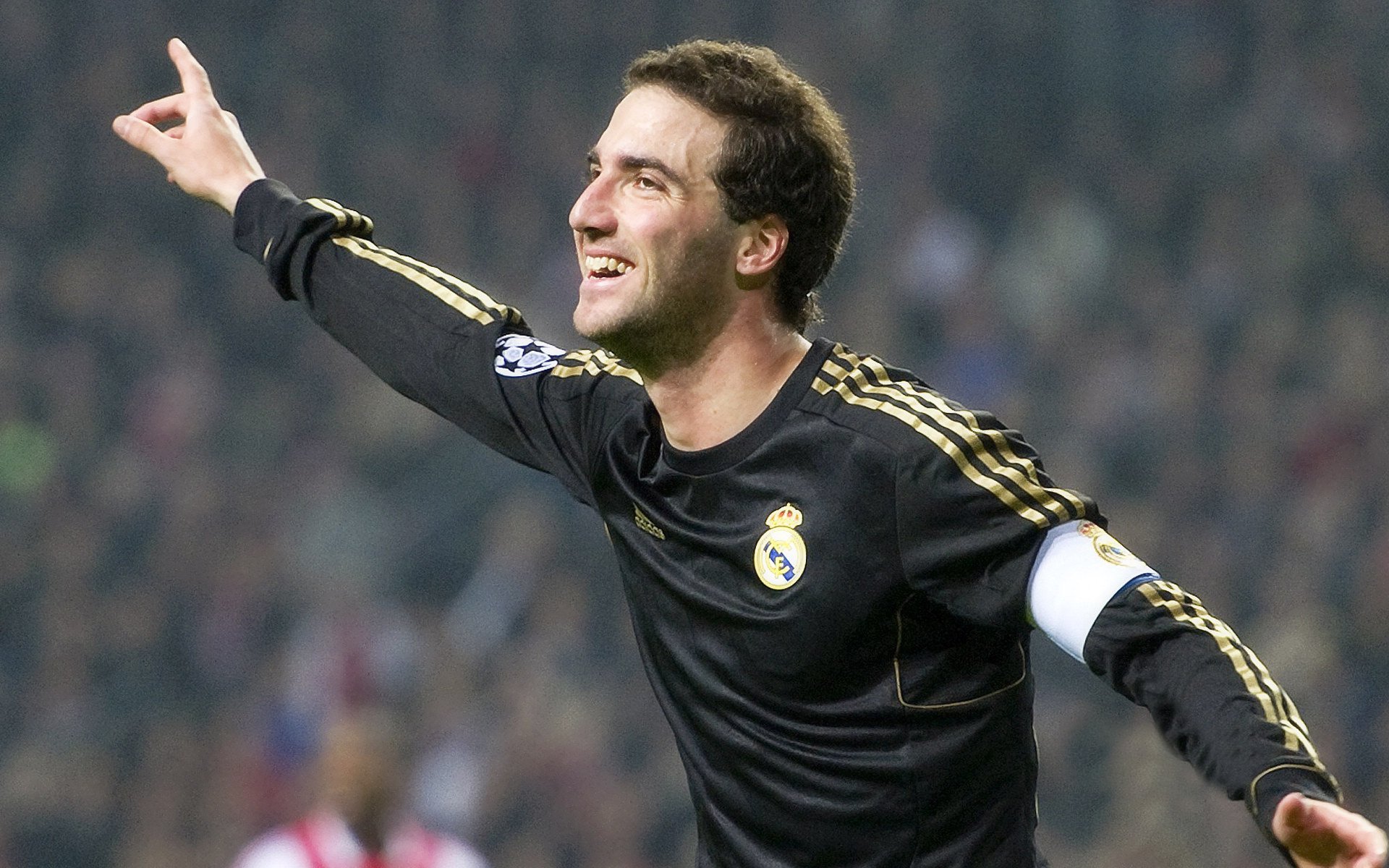 开云体育-牙买加一波带走洪都拉斯，斯通斯成为关键先生